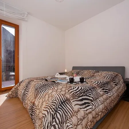 Apartment Ca Rossa *