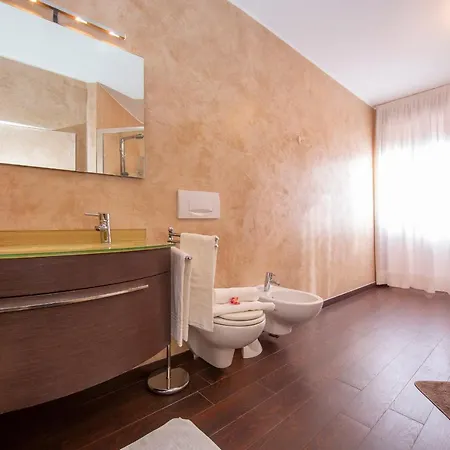 Apartment Ca Rossa Lugano